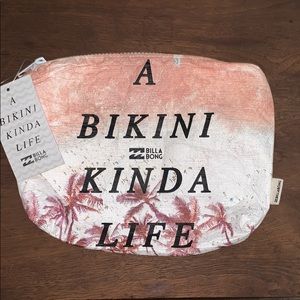 Dusty Palms bag by Billabong